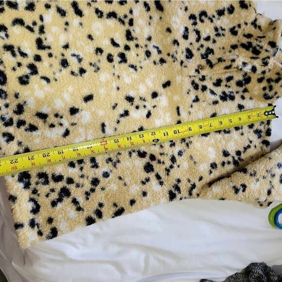 Loft Outlet Cozy Up Sherpa Quarter Button Jacket Cheetah small petite - Picture 6 of 9